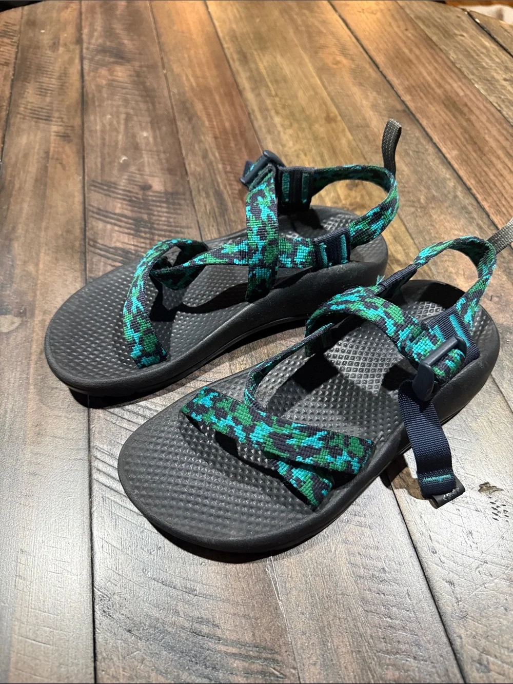 Chaco Kids Sport Sandals Green Blue Black Adjustable Size 4
